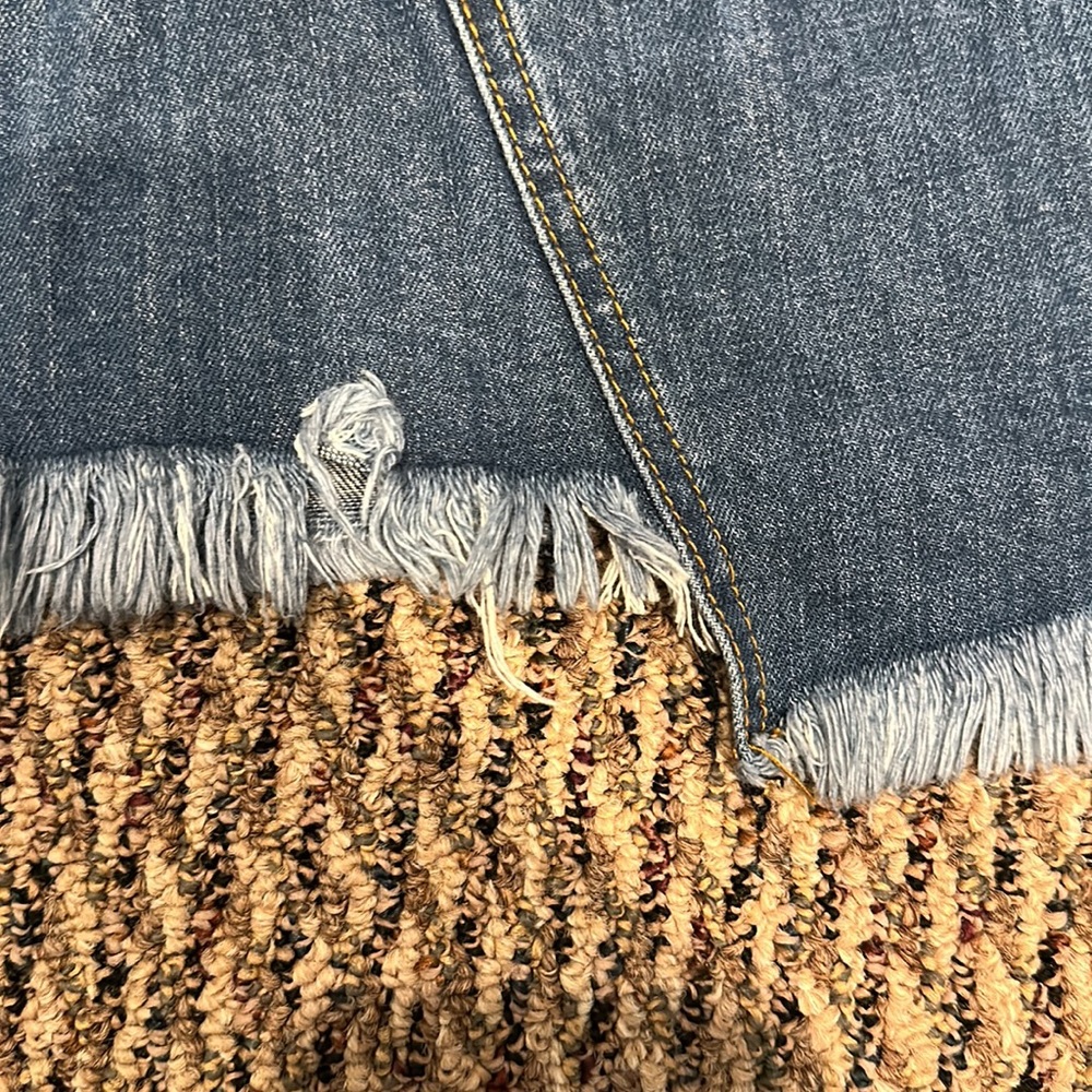 NEW forever 21 Jean denim skirt - Picture 4 of 6